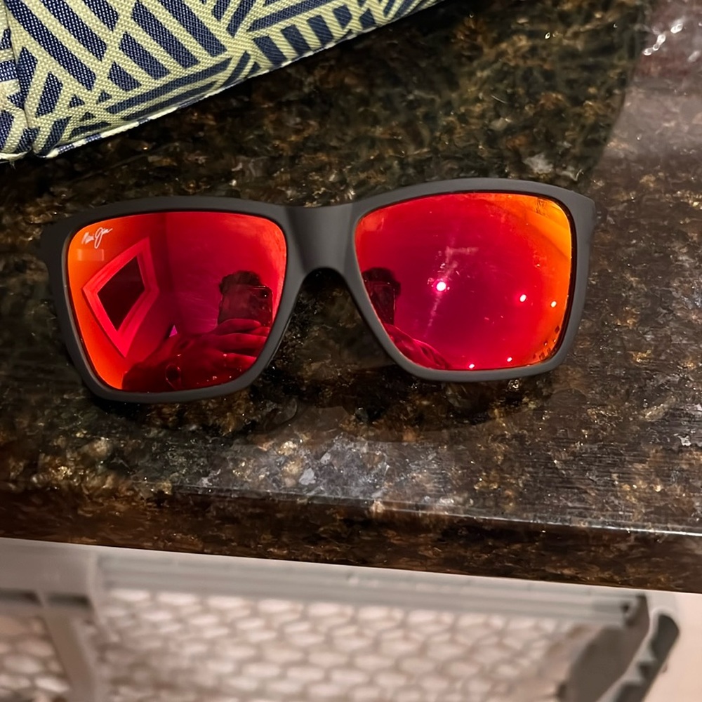 Maui Jim sunglasses “Cruzem”